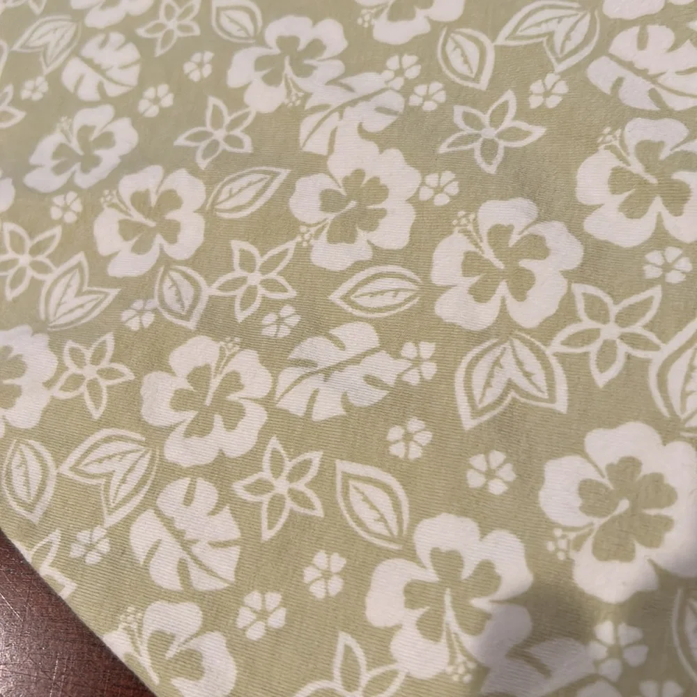 Gymboree Beach Shack Green Hibiscus Floral One Shoulder Dress size 9 small spots